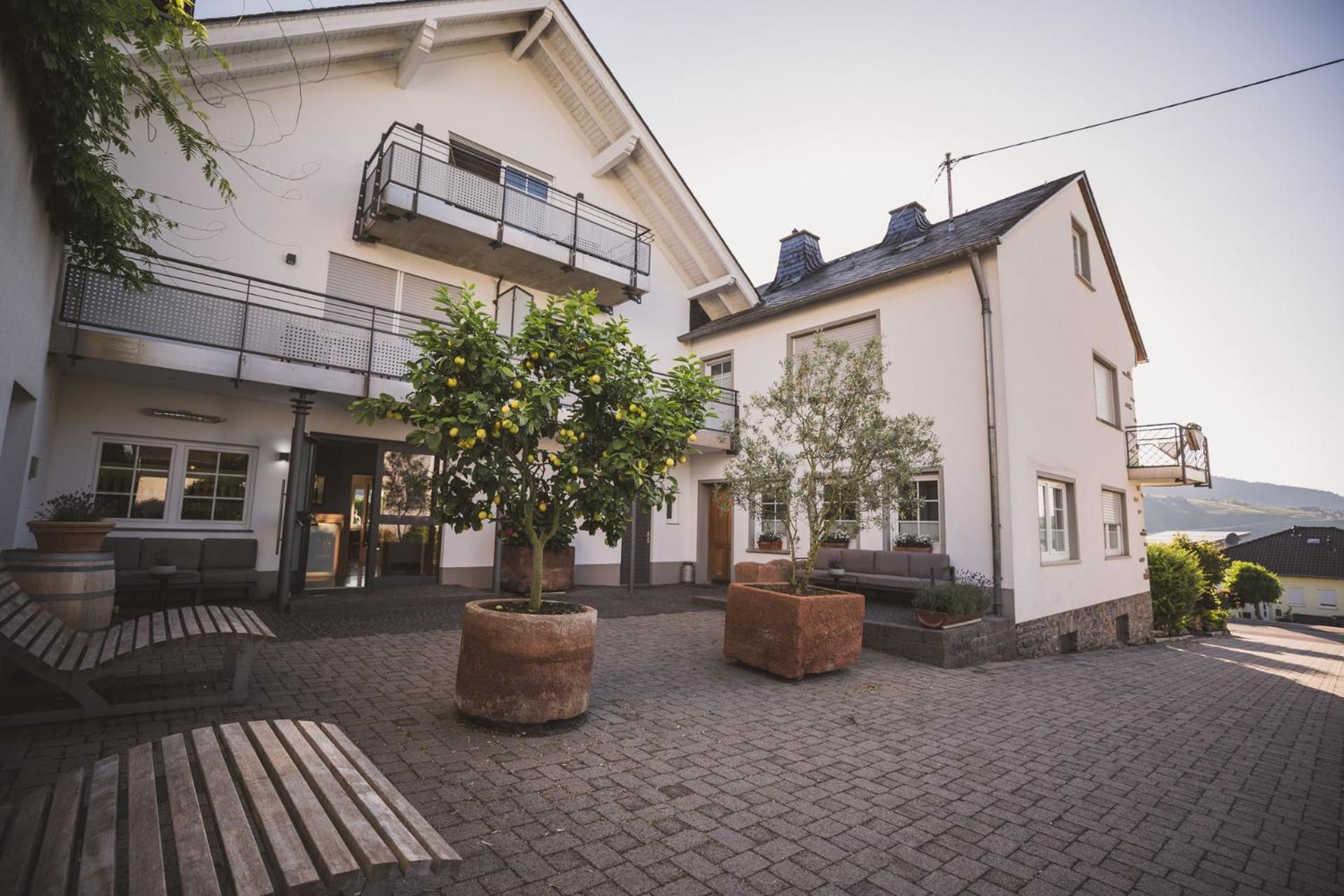 Hotel Weingut Gehlen-Cornelius Brauneberg Exterior foto